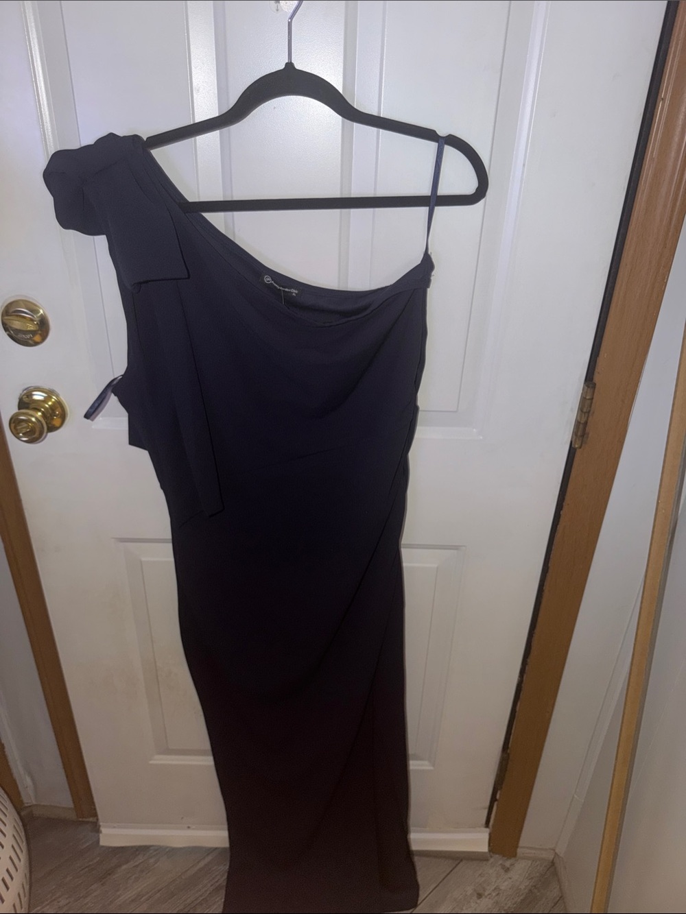 One-Shoulder Dress in Navy - Picture 4 of 10
